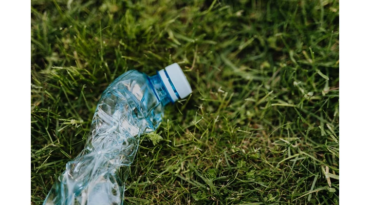 Napfény és hőhatás: a műanyag palack ásványvízre gyakorolt hatásai