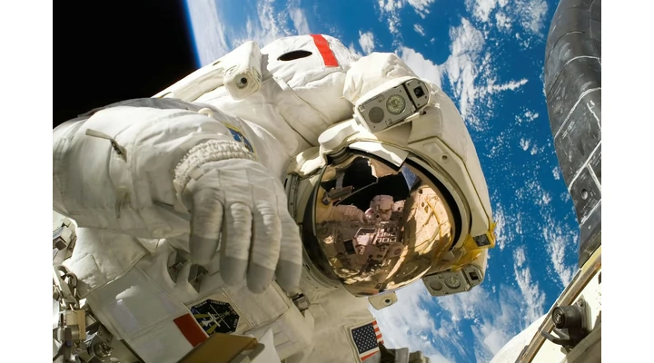 Hogyan Biztosítja a NASA Ozmózis Technológiával az Űrhajósok Ivóvízét?